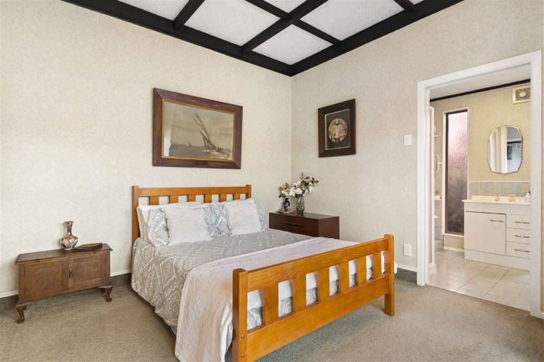 Photo of property in 69 Martin Avenue, Mount Albert, Auckland, 1025