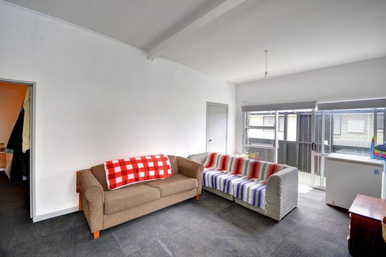 Photo of property in 56 Cutten Street, South Dunedin, Dunedin, 9012