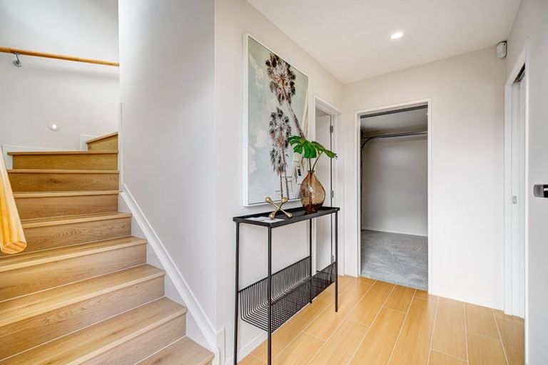 Photo of property in 79c Gallony Avenue, Massey, Auckland, 0614