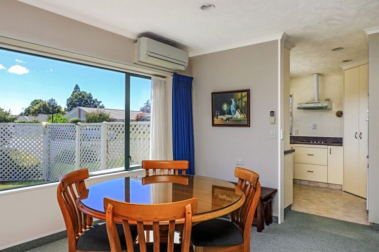 Photo of property in 8 Ebury Mews, Taradale, Napier, 4112