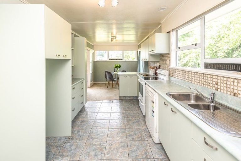 Photo of property in 36 Broadhead Avenue, Tawhero, Whanganui, 4501