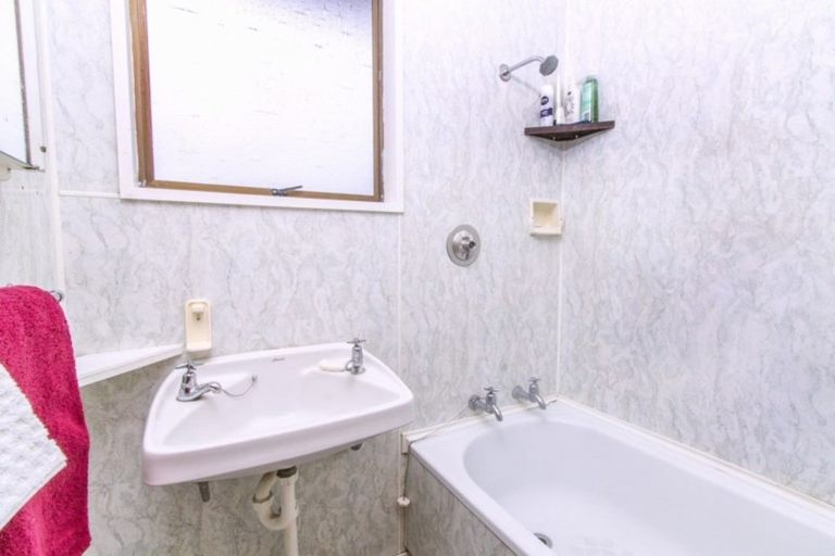 Photo of property in 9 Waenga Drive, Cromwell, 9310