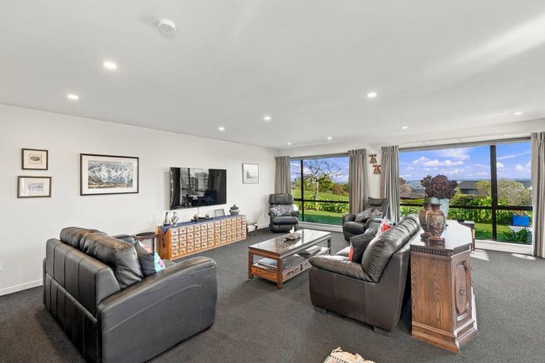 Photo of property in 68 Ravensdale Rise, Westmorland, Christchurch, 8025