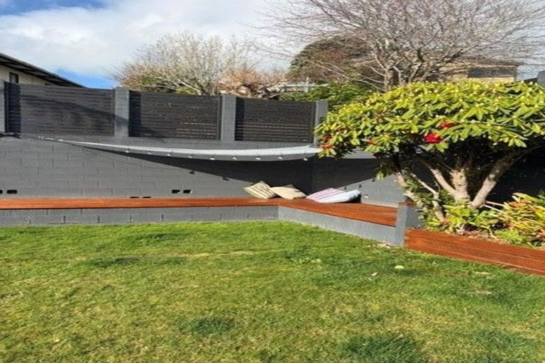 Photo of property in 41 Wesley Avenue, Frankleigh Park, New Plymouth, 4310