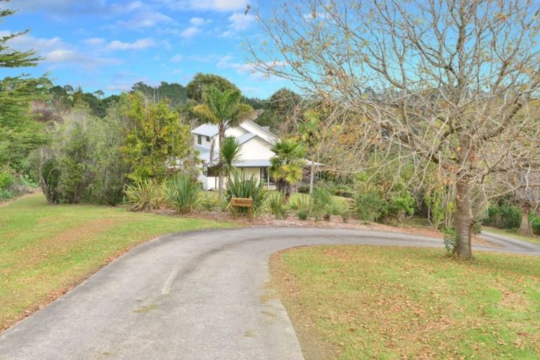 Photo of property in 114 Kennedy Road, Dairy Flat, Albany, 0792