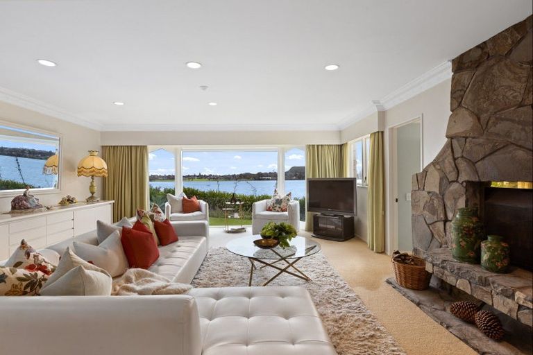 Photo of property in 30 Sanctuary Point, Sunnyhills, Auckland, 2010