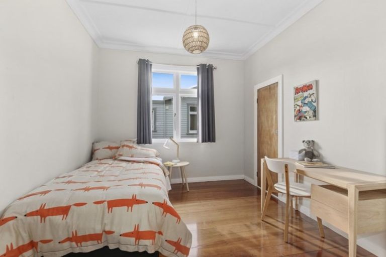 Photo of property in 91 Riverside Drive, Waiwhetu, Lower Hutt, 5010