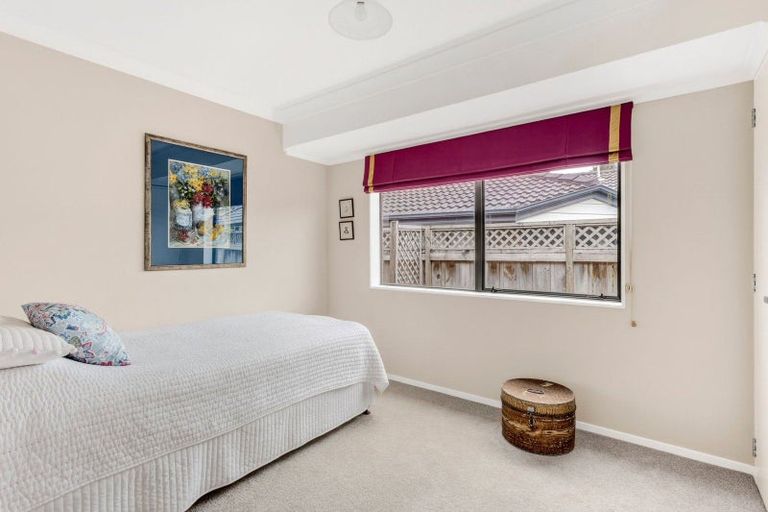 Photo of property in 3 Bronte Place, Leamington, Cambridge, 3432