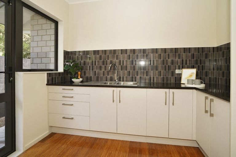 Photo of property in 8 Berkley Avenue, Hillcrest, Hamilton, 3216