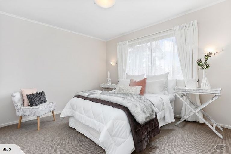 Photo of property in 1/27 Eastern Beach Road, Eastern Beach, Auckland, 2012