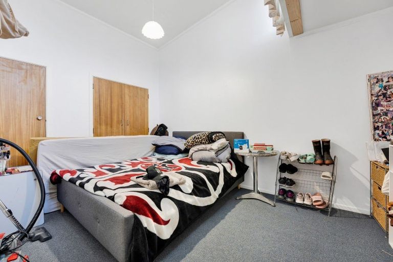 Photo of property in 2 Tawa Street, Gonville, Whanganui, 4501