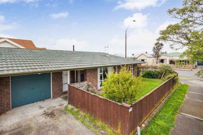 Photo of property in 2 Worcester Street, West End, Palmerston North, 4410