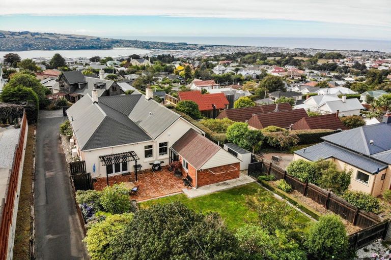 Photo of property in 23 Kenmure Road, Belleknowes, Dunedin, 9011