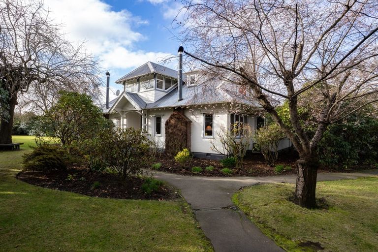 Photo of property in 186 Fendalton Road, Fendalton, Christchurch, 8052