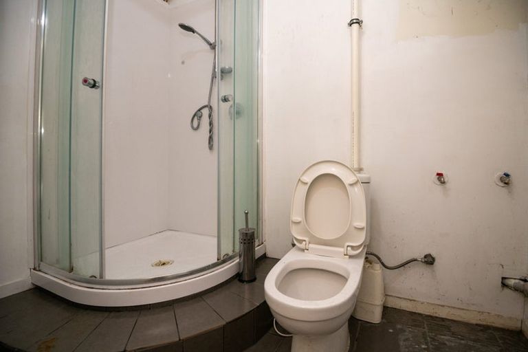 Photo of property in 1-7 Sheridan Terrace, Johnsonville, Wellington, 6037