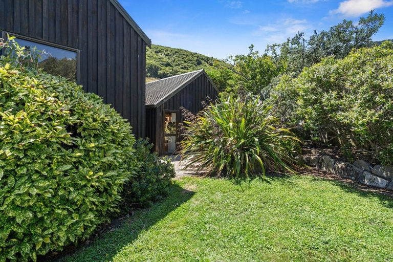 Photo of property in 18 Werneth Street, Atawhai, Nelson, 7010