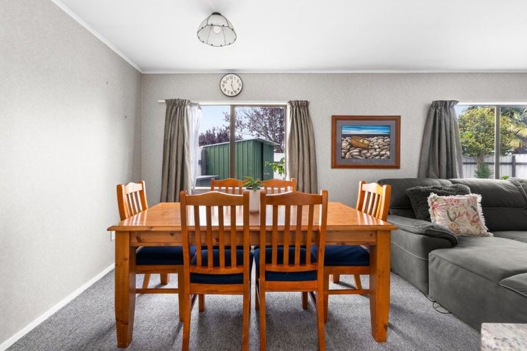 Photo of property in 5 Cormack Place, Greenmeadows, Napier, 4112