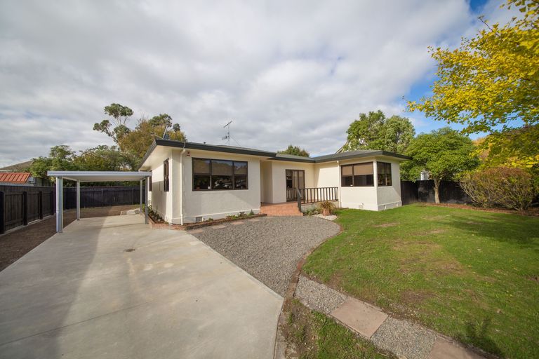 Photo of property in 40 Weston Avenue, Roslyn, Palmerston North, 4414