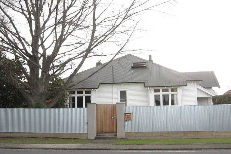 Photo of property in 503 King Street South, Hastings, 4122