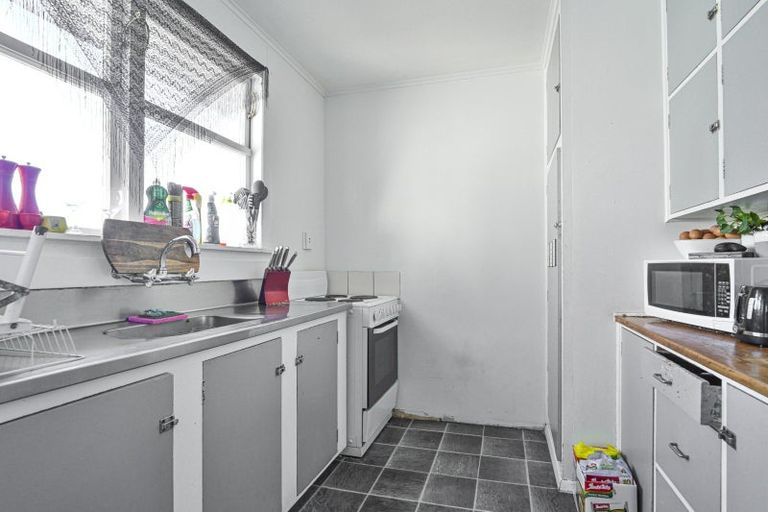 Photo of property in 800 Kiwi Street, Camberley, Hastings, 4120