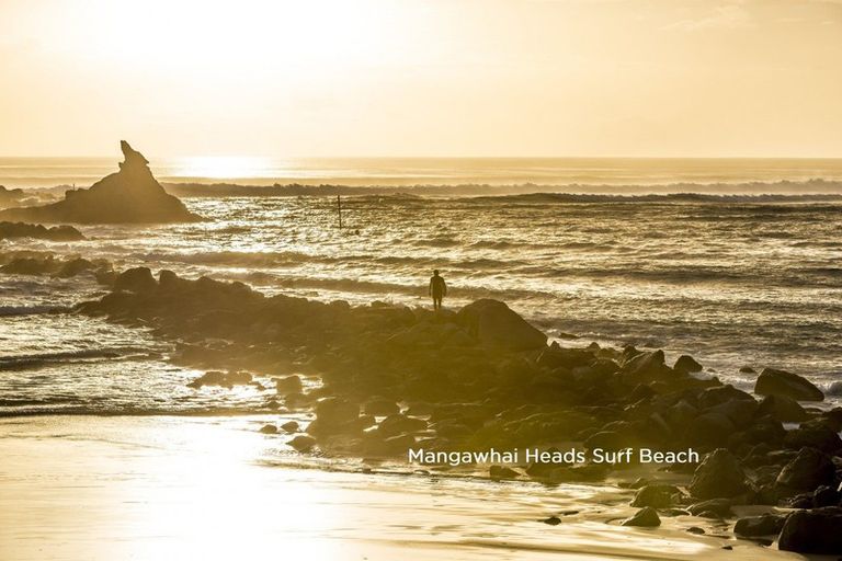 Photo of property in 28 North Avenue, Mangawhai Heads, Mangawhai, 0505