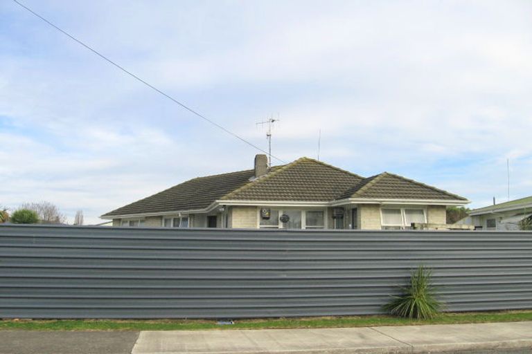 Photo of property in 119 Harlech Street, Mayfair, Hastings, 4122