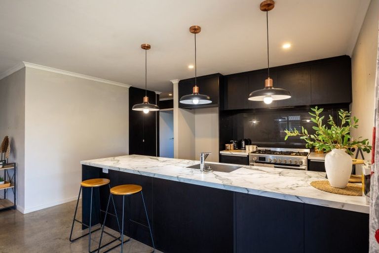 Photo of property in 11 Dreaver Drive, Waitara, 4320