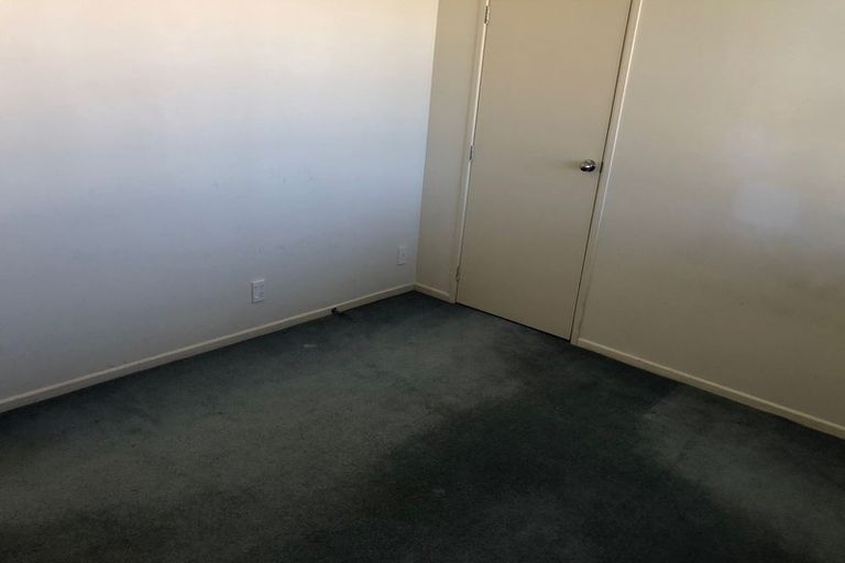 Photo of property in 40 Chatsworth Crescent, Pakuranga Heights, Auckland, 2010