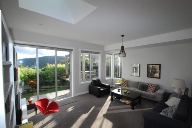 Photo of property in 101 Orangi Kaupapa Road, Northland, Wellington, 6012