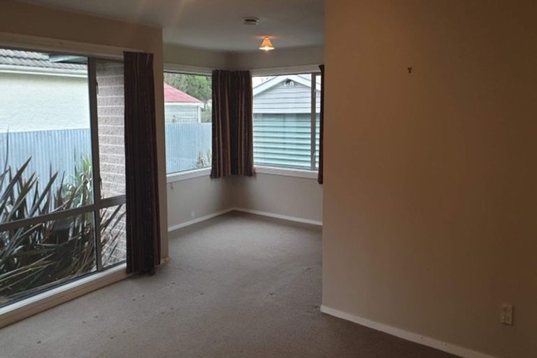 Photo of property in 71 Wingate Street, Redwood, Christchurch, 8051