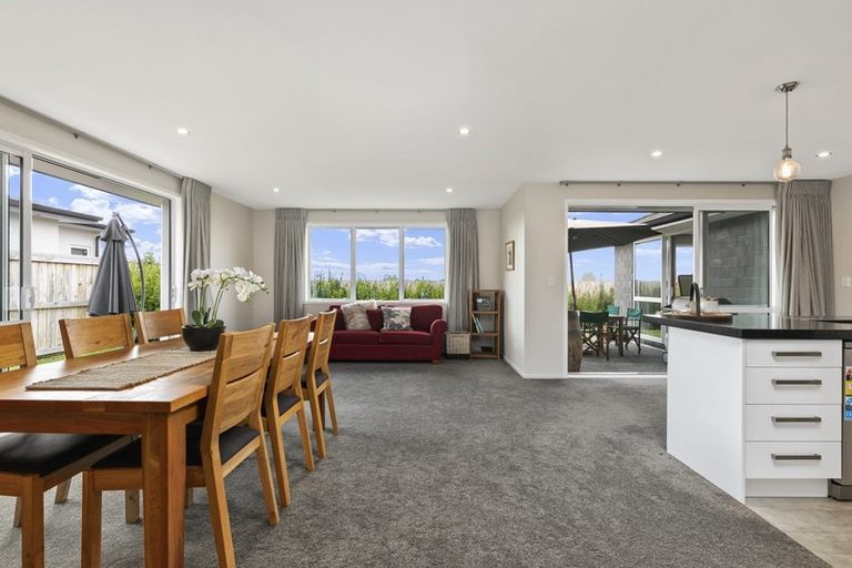 Photo of property in 137 Penetaka Heights, Pyes Pa, Tauranga, 3112