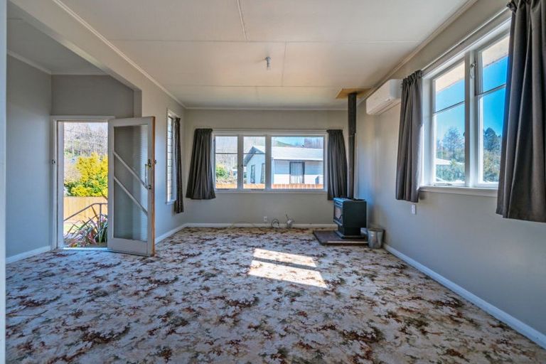 Photo of property in 11 Puripuri Street, Taihape, 4720