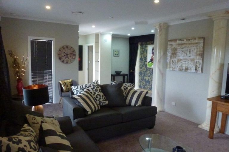 Photo of property in 1 Lindis Place, Poraiti, Napier, 4112