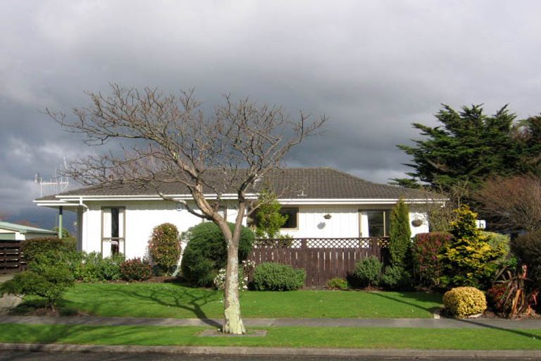 Photo of property in 66 Carter Crescent, Awapuni, Palmerston North, 4412