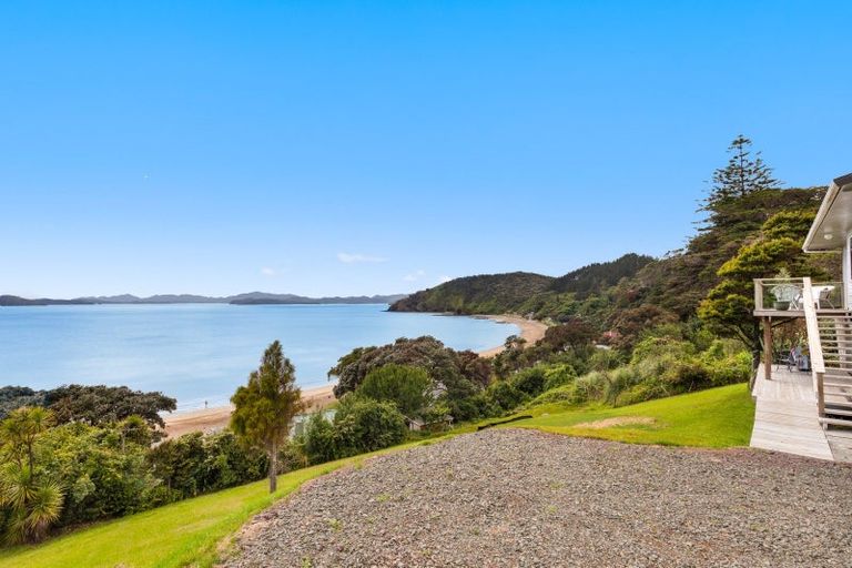 Photo of property in 41 Long Beach Road, Russell, 0202