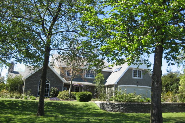 Photo of property in 7 Ardilea Avenue, Stoke, Nelson, 7011