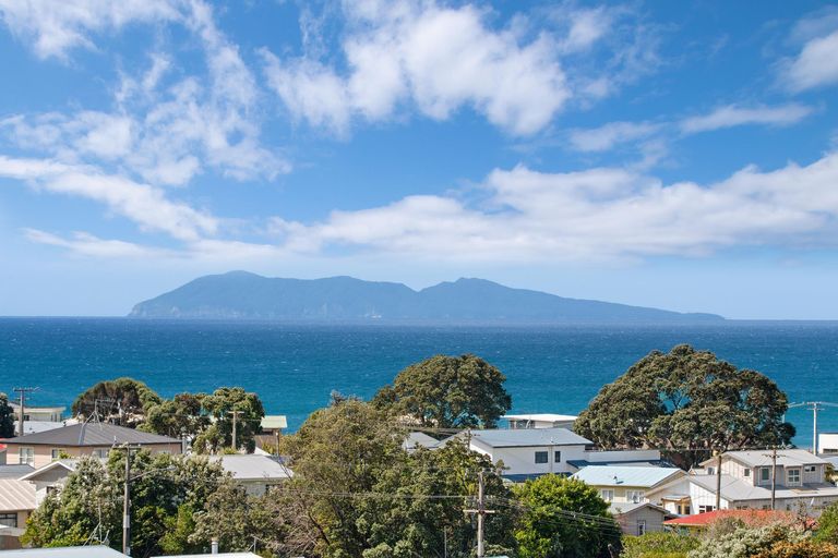 Photo of property in 22 Mayor View Terrace, Waihi Beach, 3611