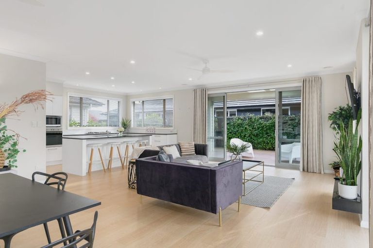 Photo of property in 64 Roy Hilton Drive, Flagstaff, Hamilton, 3210