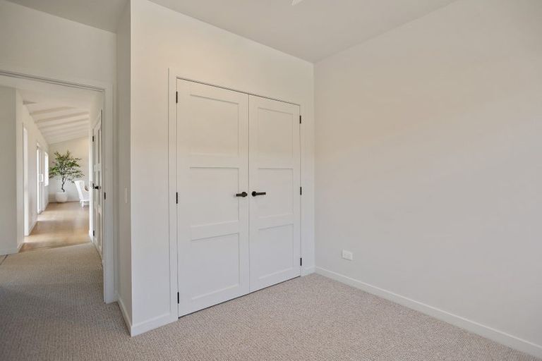 Photo of property in 156 Kupe Drive, Whitianga, 3510