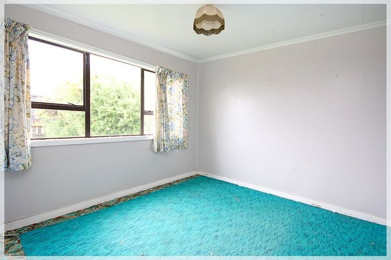 Photo of property in 14 Linklater Avenue, Foxton Beach, Foxton, 4815