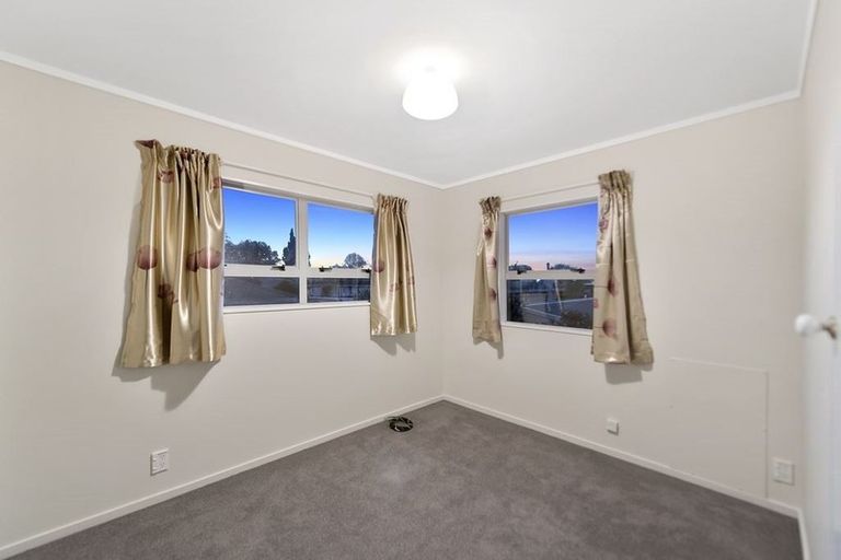 Photo of property in 140a Masters Avenue, Silverdale, Hamilton, 3216