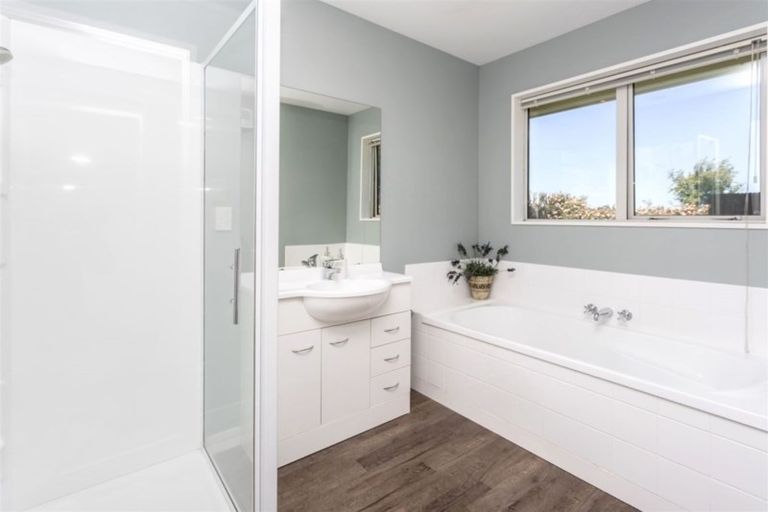 Photo of property in 27 Tupelo Place, Swannanoa, Rangiora, 7476