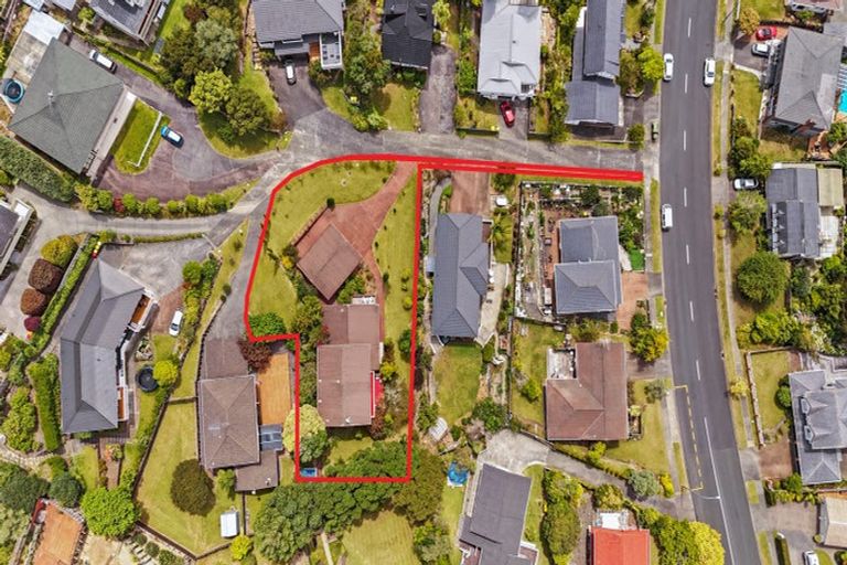 Photo of property in 163 Chelsea View Drive, Chatswood, Auckland, 0626