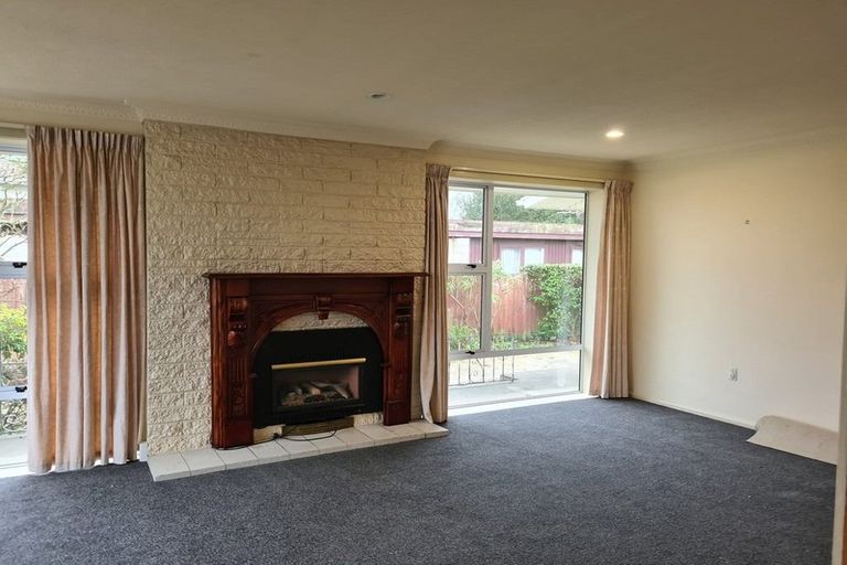 Photo of property in 64 Carruthers Street, Ilam, Christchurch, 8041