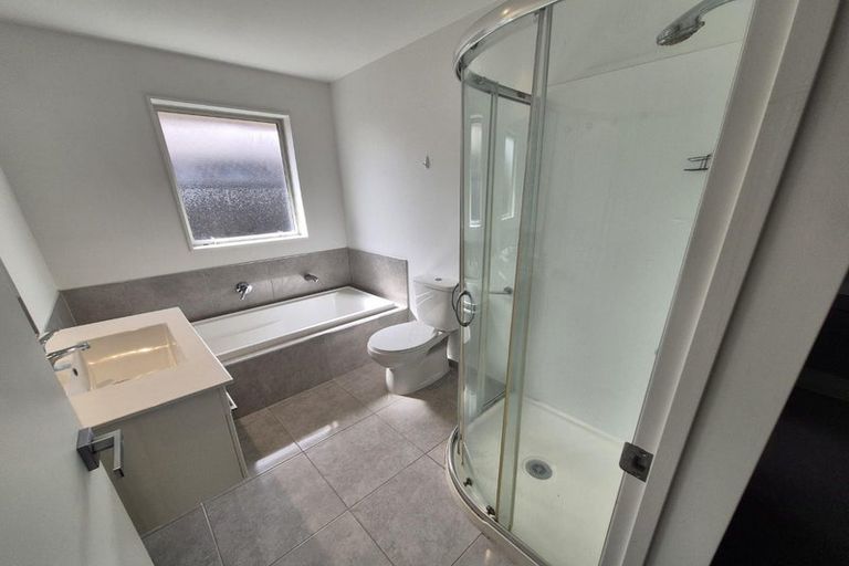 Photo of property in 6 Lloyds Close, Rolleston, 7614