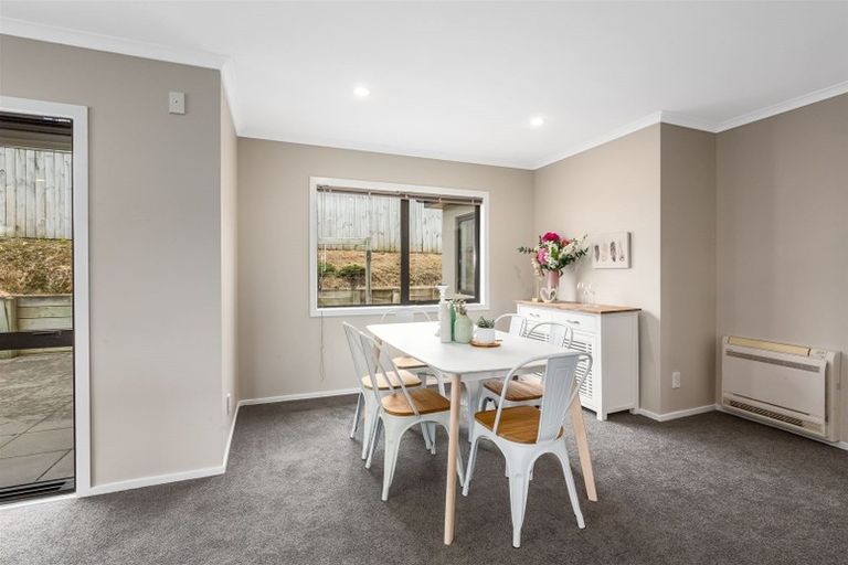 Photo of property in 3 Nelson Avenue, Aotea, Porirua, 5024