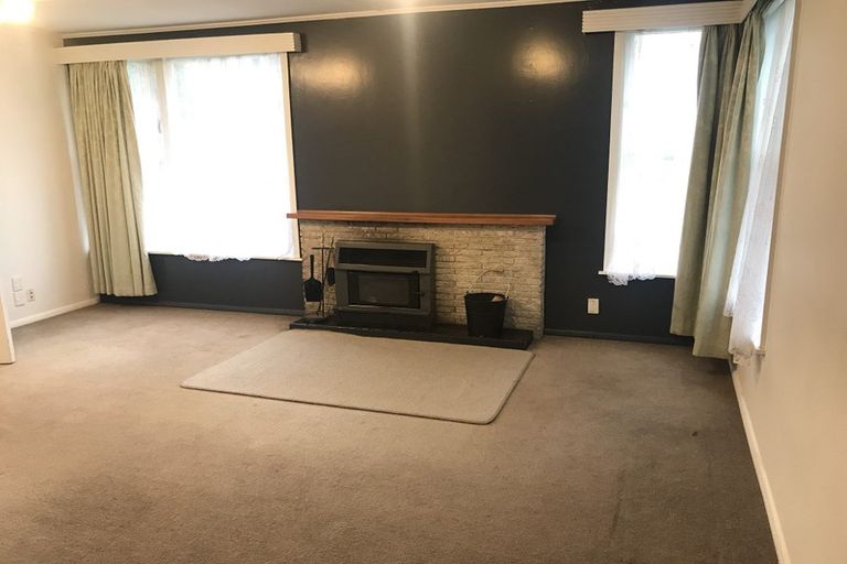 Photo of property in 33 Leicester Street, Cannons Creek, Porirua, 5024