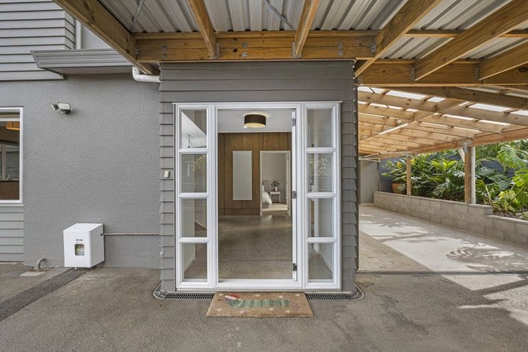 Photo of property in 12a Sycamore Grove, Lower Vogeltown, New Plymouth, 4310