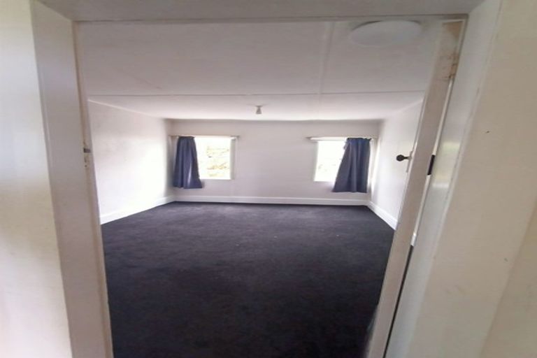 Photo of property in 12 Dickson Street, Macandrew Bay, Dunedin, 9014