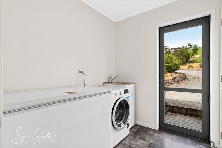 Photo of property in 20 Matai Drive, Maungaturoto, 0520